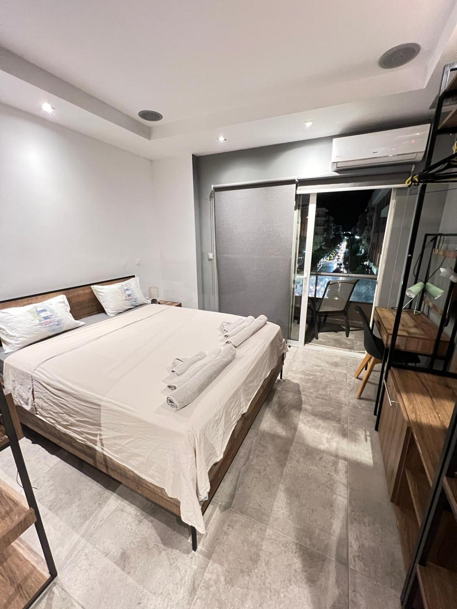 Modern Apartment In The Heart Of The City Alexandrupoli Exteriér fotografie